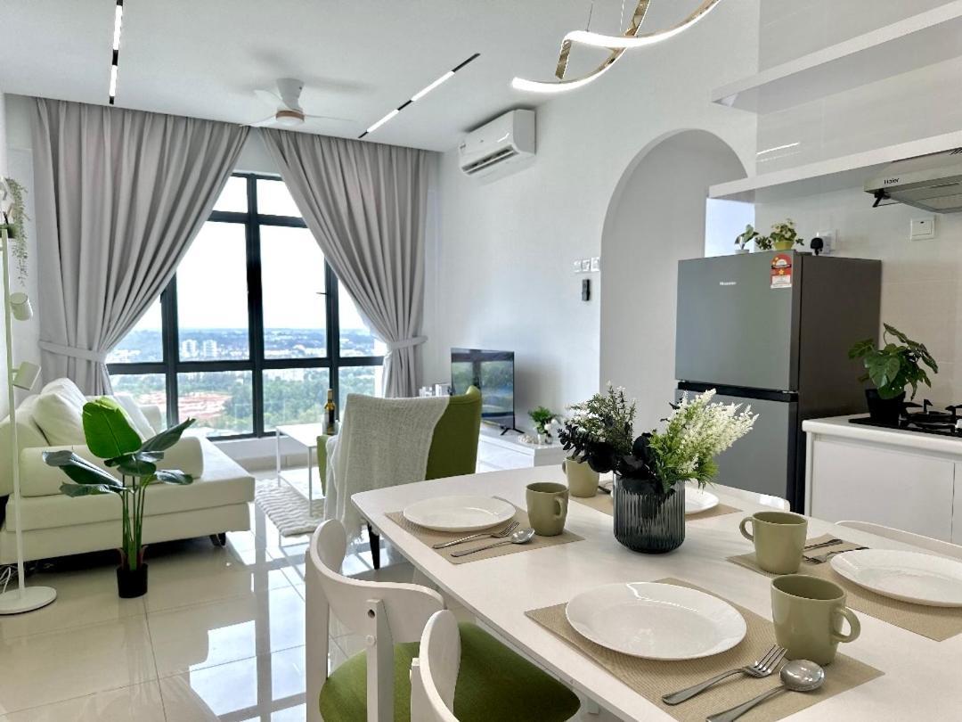 Arc Austin Hills Residensi By Antlerzone Apartment Johor Bahru Luaran gambar